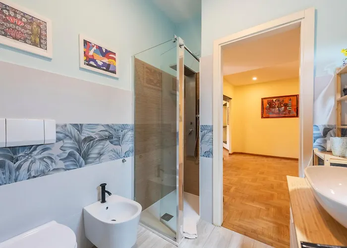 Joivy Charming With Garden In Castelletto דירה *