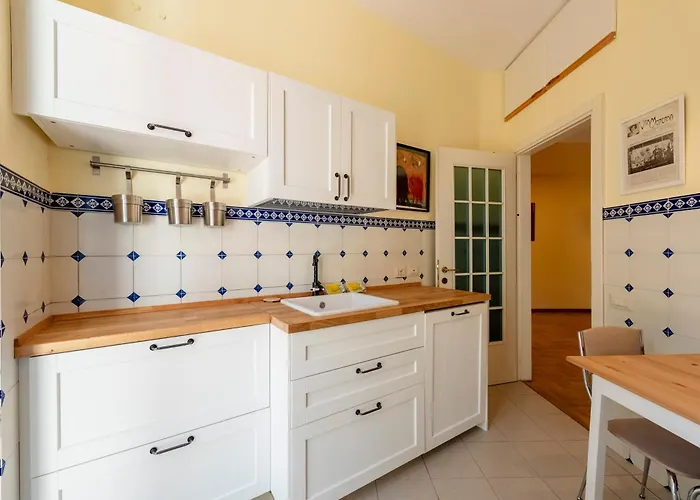 דירה Joivy Charming With Garden In Castelletto *