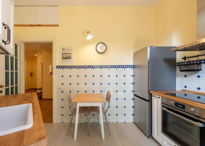 Joivy Charming With Garden In Castelletto דירה *