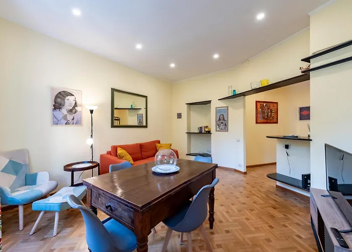 Joivy Charming With Garden In Castelletto *