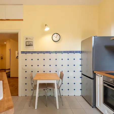 Joivy Charming With Garden In Castelletto Appartement *